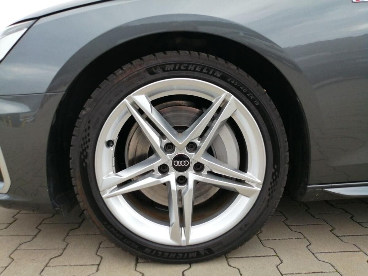 Audi A4 Avant S-Line 45TFSI quat AHK LED Sound 3-Z Kl