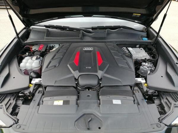 Audi SQ8 TFSI Pano HD-Matrix 360° B&O 23" MEGA VOLL