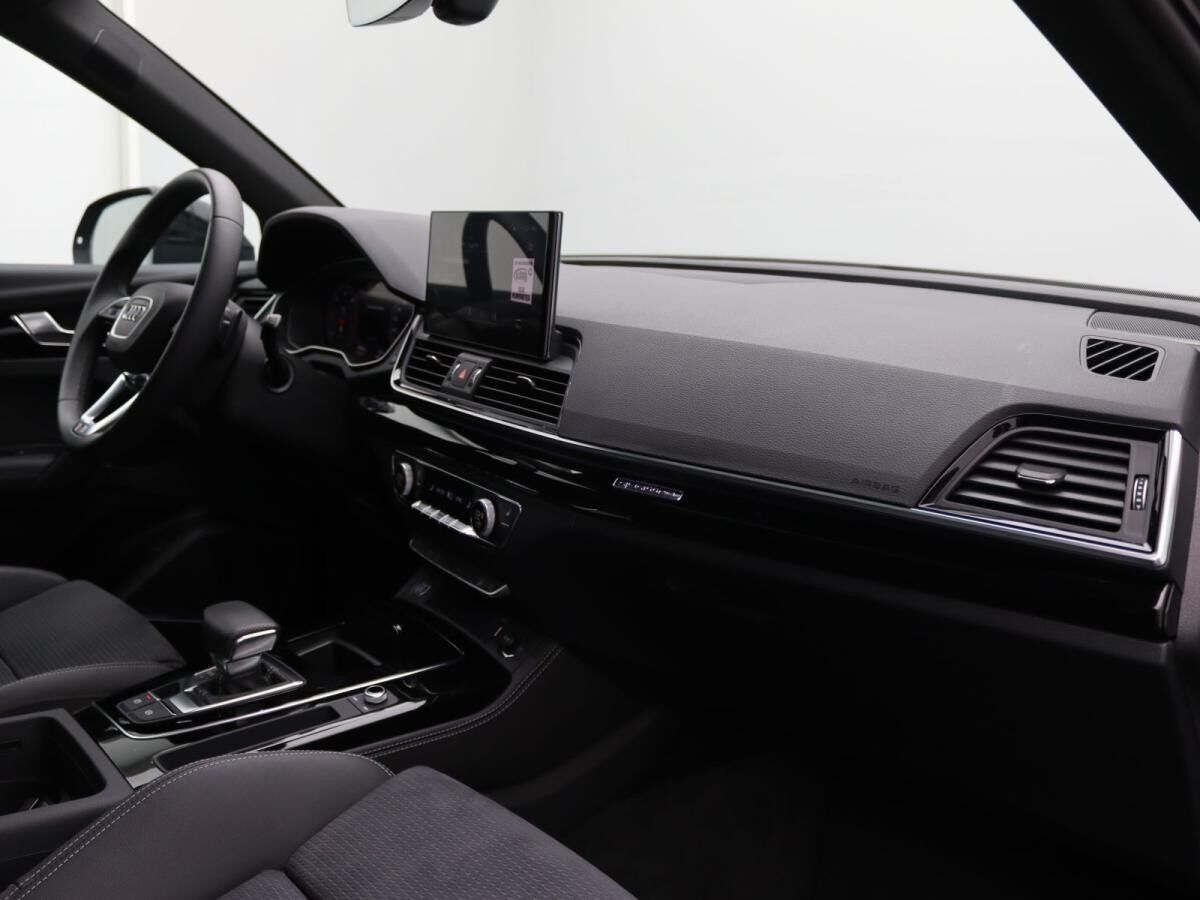 Audi Q5 S-Line 40TDI quattro S-tronic/ Pano, AHK, B&O