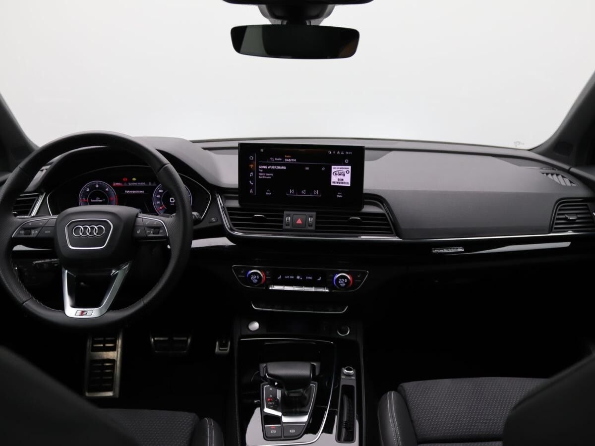 Audi Q5 S-Line 40TDI quattro S-tronic/ Pano, AHK, B&O