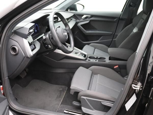 Audi A3 Sportback 40 TFSIe S-tronic / MMI-Radio+, SHZ