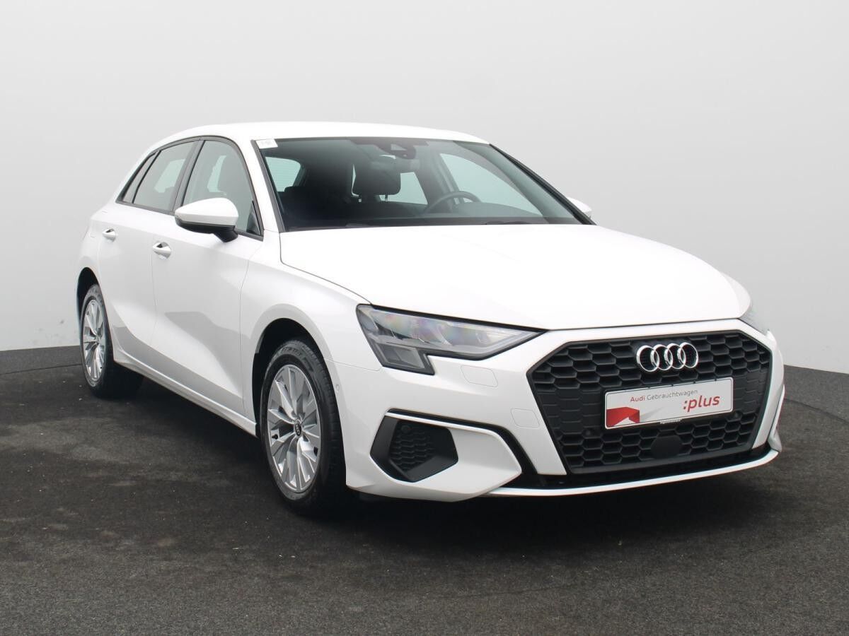 Audi A3 Sportback 40 TFSIe S-tronic / ParkAssi, SHZ