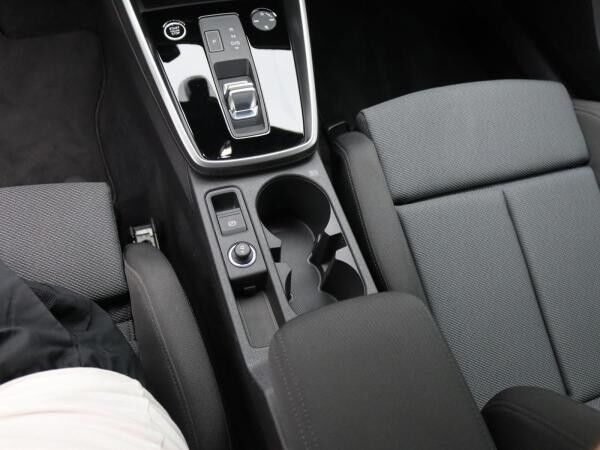 Audi A3 Sportback 40 TFSIe S-tronic / MMI-Radio+, SHZ