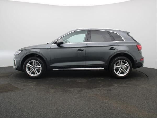 Audi Q5 S-Line 40 TDI quattro S-tronic / Matrix, AHK