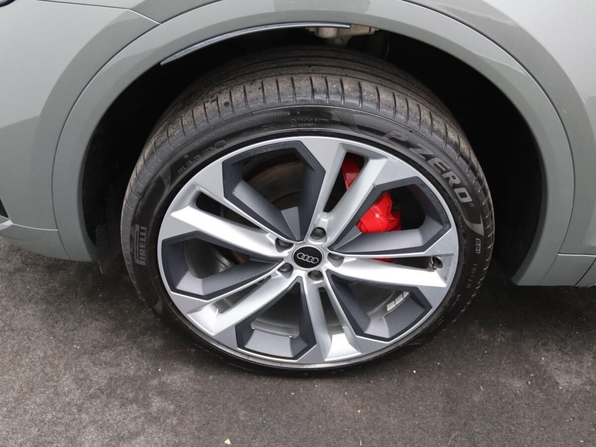 Audi Q5 S-Line 40TDI quattro S-tronic/ Pano, AHK, B&O