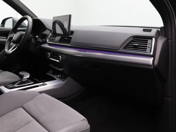 Audi Q5 S-Line 40 TDI quattro S-tronic / Matrix, AHK