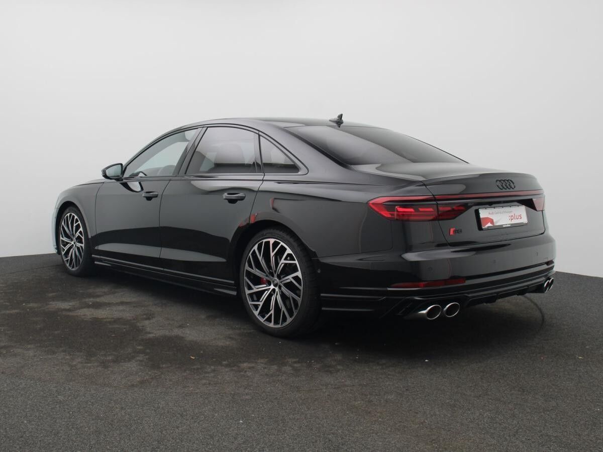 Audi S8 TFSI quattro / Pano, Standh, AHK, B&O, OLED