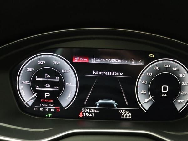 Audi Q5 S-Line 55 TFSIe quattro S-tronic / Pano, OLED