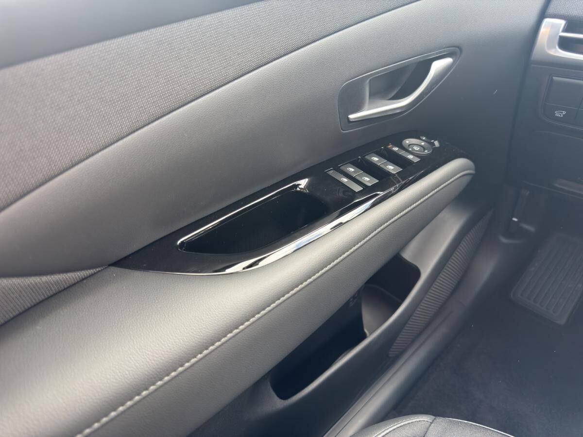 Hyundai TUCSON 1.6 T-GDI 160 PS 48V 7-DCT 4WD TREND LED-Paket//SOFORT DA//JETZT SICHERN!