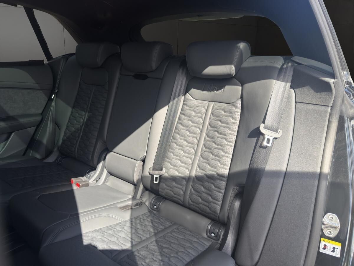 Audi RS Q8 SUV / HuD / B&O / AHK / Standheizung