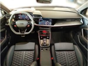 Audi RS3 Limousine quattro S tronic Matrix-LED Navi Sonos RS-Sportabgasanlage