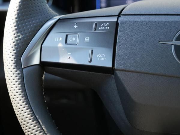 Opel Grandland electric  GS ⚡VORFÜHRWAGENDEAL⚡+Komfort-+Tech-Paket+Allwetterreifen