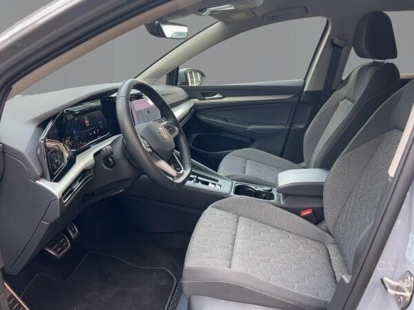 Volkswagen Golf VIII 1.5 eTSI DSG Move KAMERA/LED/NAVI/ACC