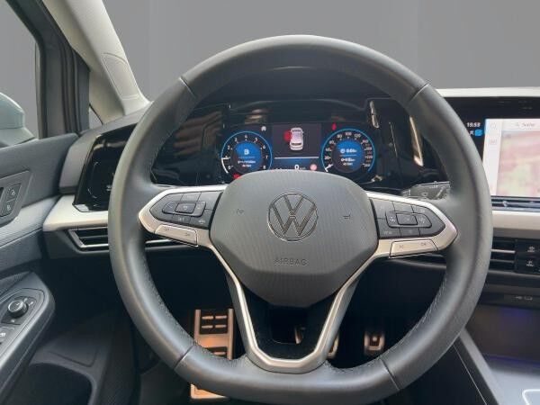 Volkswagen Golf VIII 1.5 eTSI DSG Move KAMERA/LED/NAVI/ACC