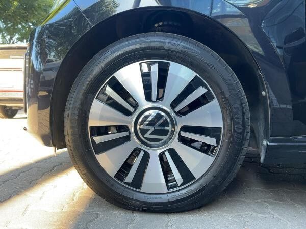 Volkswagen up! e- Max KAMERA/SITZHZG./KLIMAAUTOMATIK