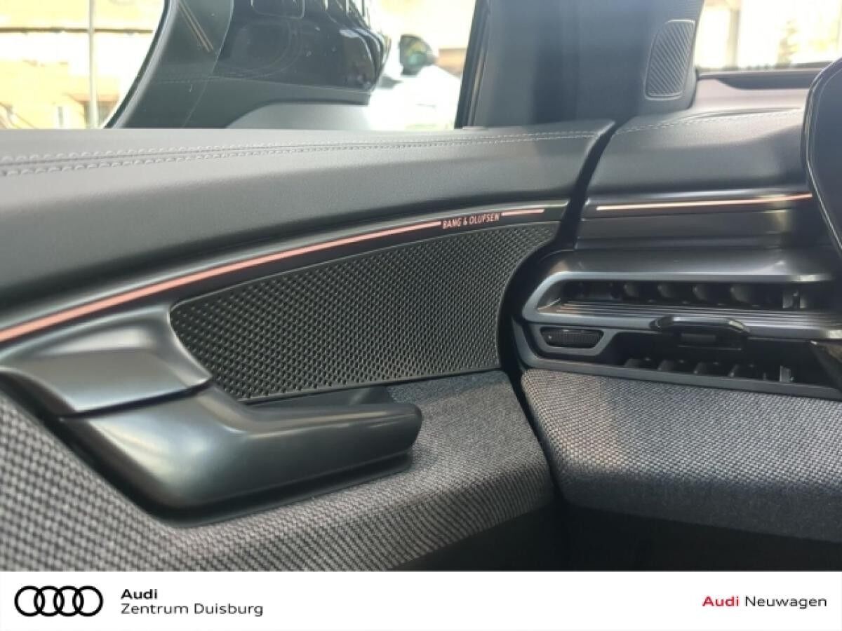 Audi A6 Limousine TDI quattro (Duisburg)