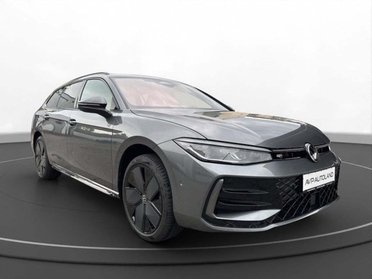 Volkswagen Passat 1.5 TSI eHybrid DSG R-Line BlackStyle | PANO | LEDER VARENNA | HARMAN KARDON