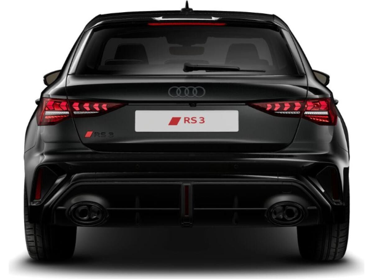 Audi RS3 Sportback 400PS *PANO*MATRIX LED*SPORTABGASANLAGE*