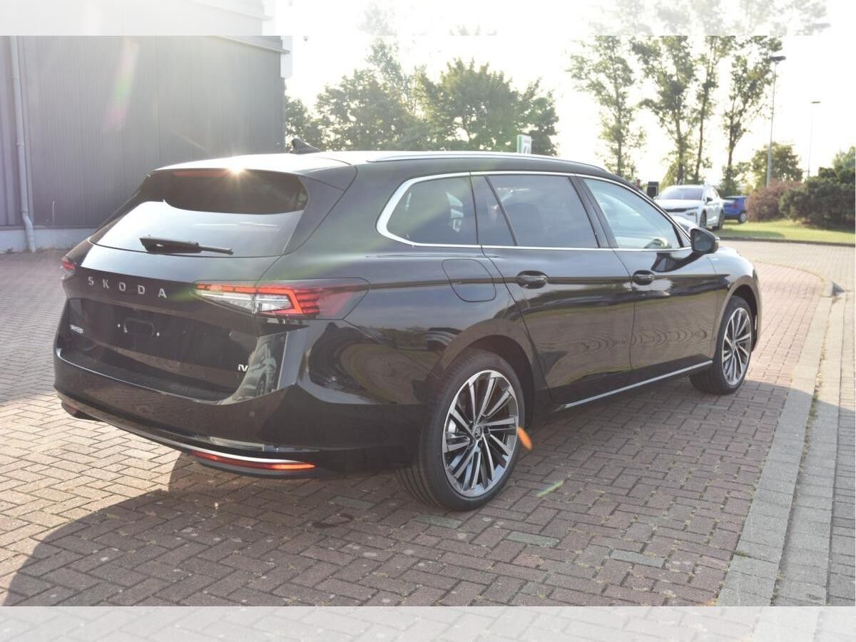 Skoda Superb Combi IV