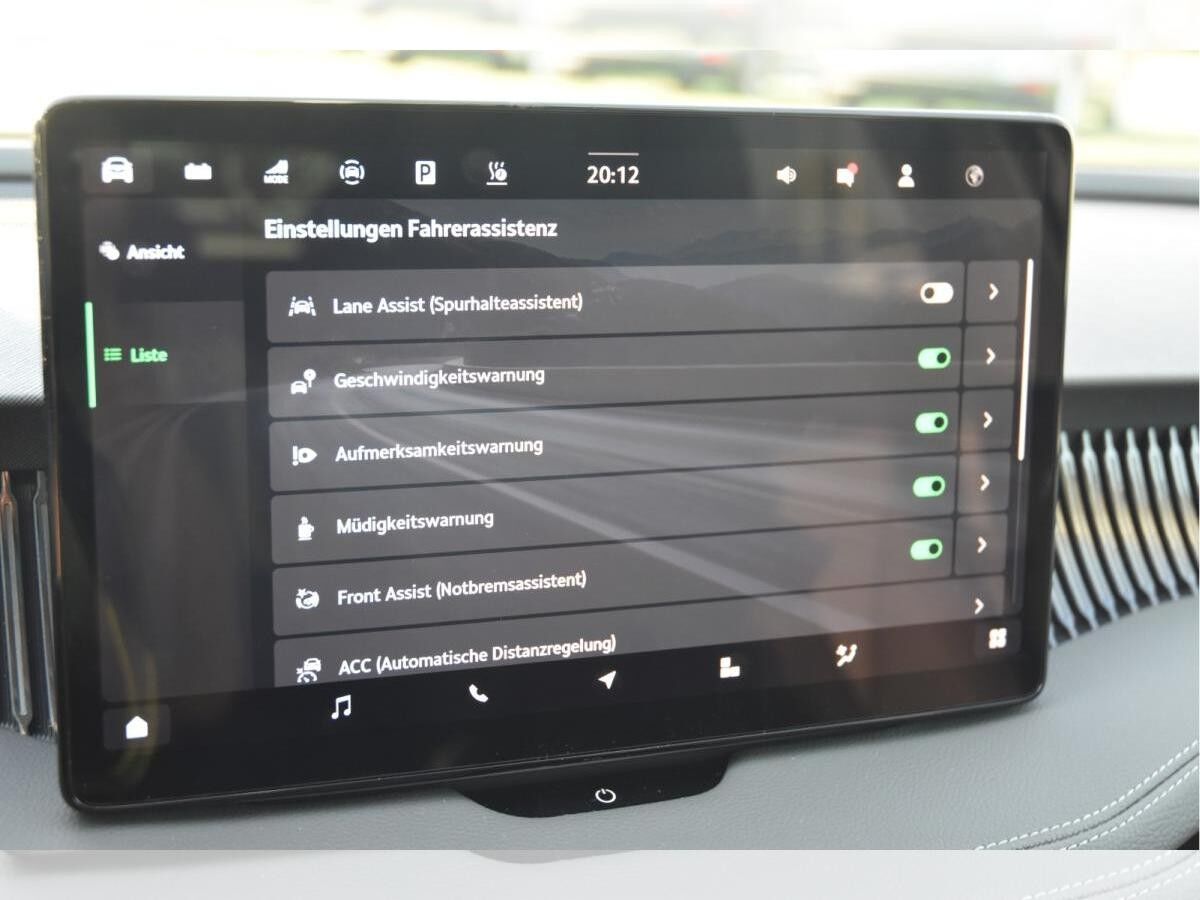 Skoda Superb Combi IV