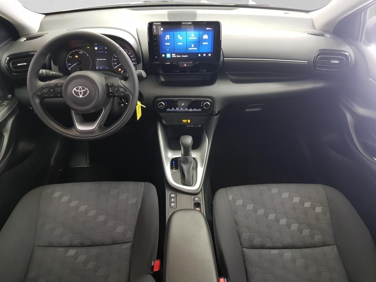 Toyota Yaris 🔥1.5 Hybrid 116PS Comfort *0,99% Engelbart-Black-Deal🖤-Finanzierung*