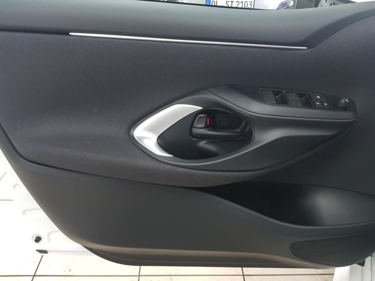 Toyota Yaris 🔥1.5 Hybrid 116PS Comfort *0,99% Engelbart-Black-Deal🖤-Finanzierung*