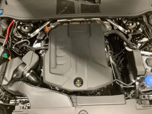 Audi A6 Limousine, Hybrid 0,5%, Tech Pro,  Luftfahrwerk, Sound, Head Up