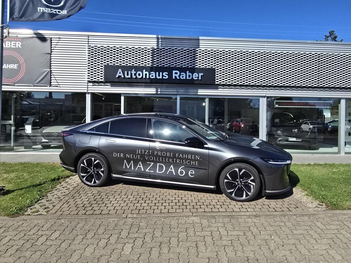 Mazda 6e 258 PS RWD Takumi 479km Reichweite/ Beispiel Farben