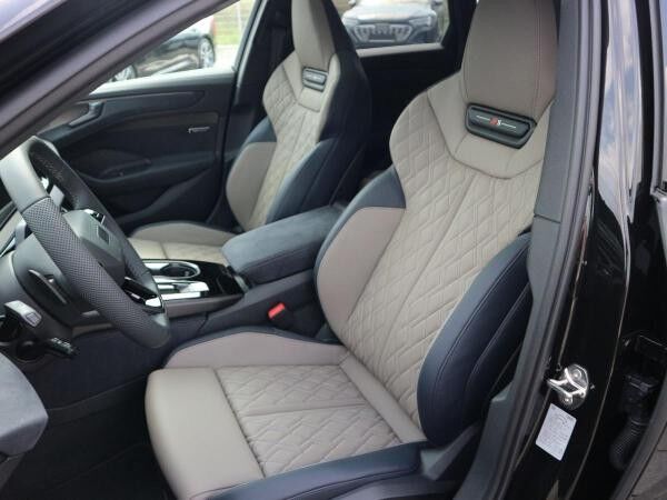 Audi A6 Limousine TFSI quattro S tronic S line*PANO*