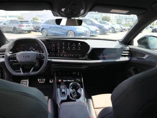 Audi A6 Limousine TFSI quattro S tronic S line*PANO*