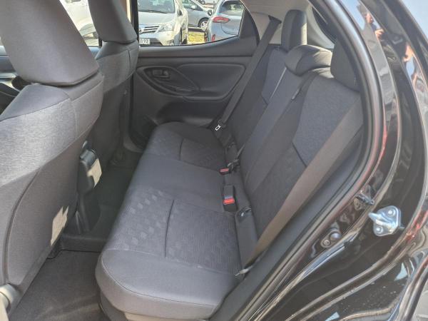 Toyota Yaris 1.5 Hybrid Teamplayer 🔥Lagerwagen 🔥 Bis zu 15 Jahre Garantie! 🔥