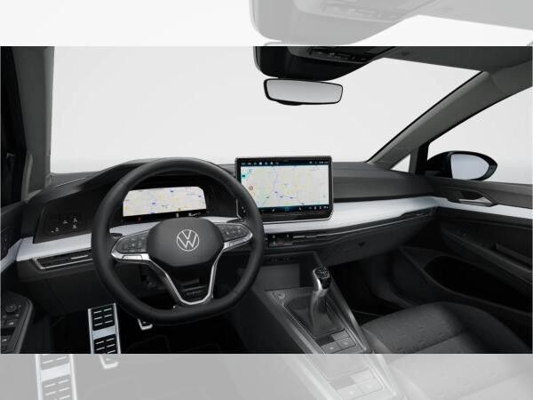 Volkswagen Golf Life Navi AHK Ganzjahresreifen RFK