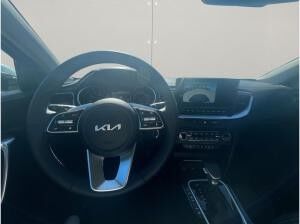 Kia Ceed 1.5 T-GDI DCT Spirit