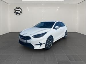 Kia Ceed 1.5 T-GDI DCT Spirit