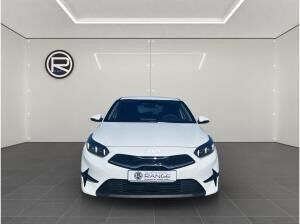 Kia Ceed 1.5 T-GDI DCT Spirit