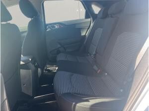 Kia Ceed 1.5 T-GDI DCT Spirit