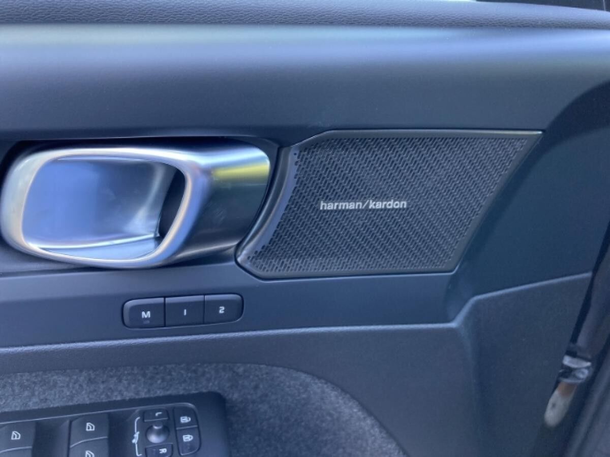 Volvo C40 Recharge Single Motor Ultimate *Vorführfahrzeug, sofort verfügbar*