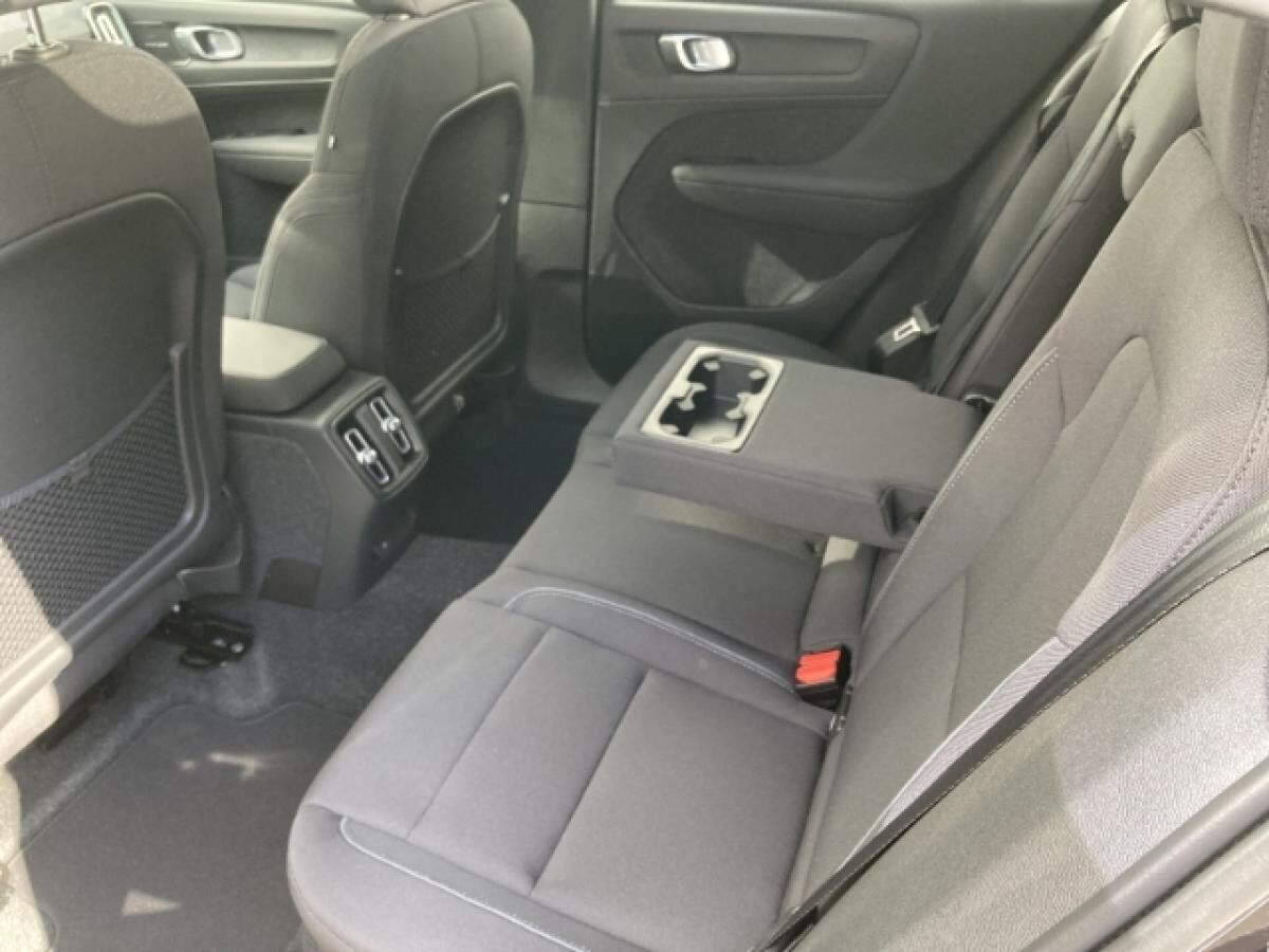 Volvo C40 Recharge Single Motor Ultimate *Vorführfahrzeug, sofort verfügbar*