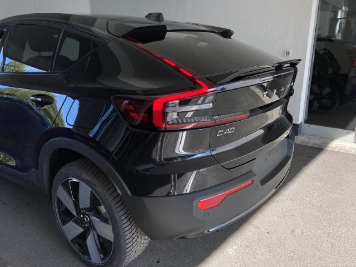 Volvo C40 Recharge Single Motor Ultimate *Vorführfahrzeug, sofort verfügbar*