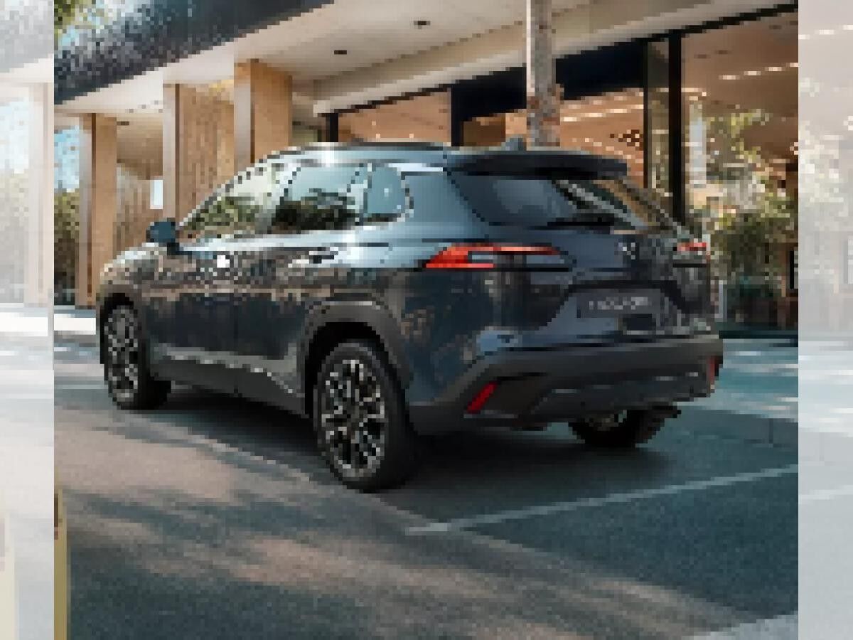 Toyota Corolla Cross NEUES Modell Teamplayer HYBRID ACC SHZ KAM TOTW