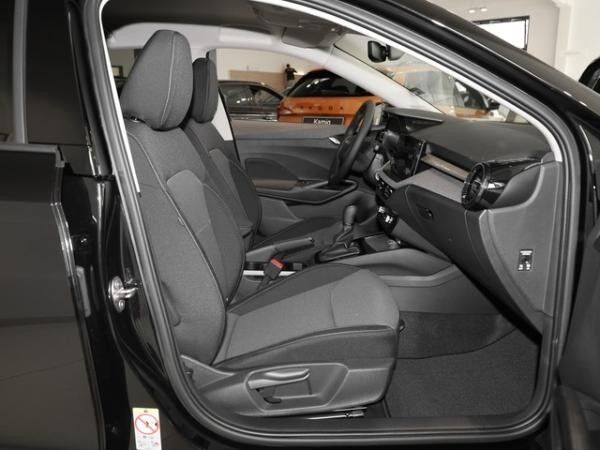 Skoda Fabia Tour 1,0 MPI 6-Gang-Schaltgetriebe
