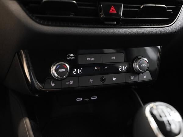 Skoda Fabia Tour 1,0 MPI 6-Gang-Schaltgetriebe