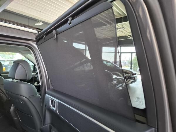 Hyundai Santa Fe HEV 1.6 T 4WD INTRO inkl. Winterräder