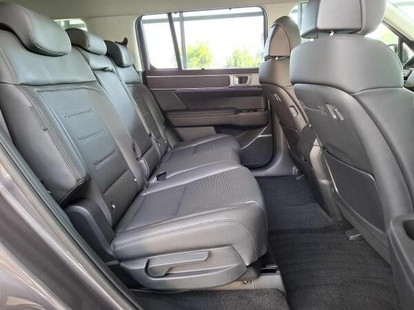 Hyundai Santa Fe HEV 1.6 T 4WD INTRO inkl. Winterräder