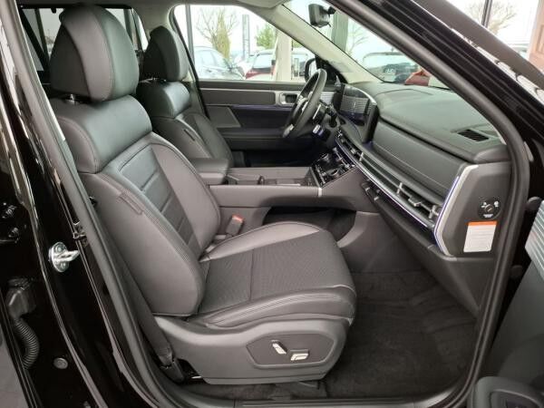 Hyundai Santa Fe HEV 1.6 T 4WD INTRO inkl. Winterräder