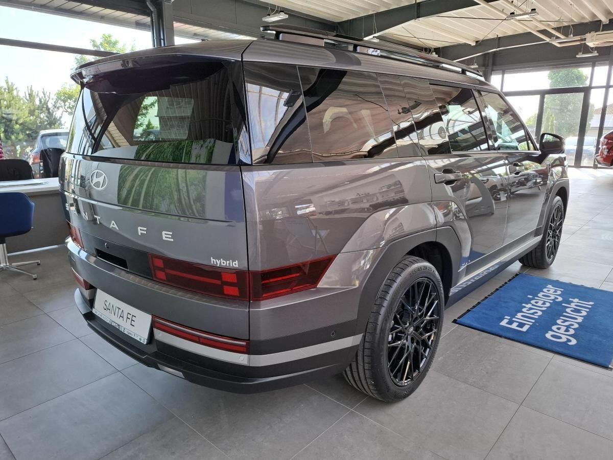 Hyundai SANTA FE HEV 1.6 T 4WD INTRO inkl. Winterräder