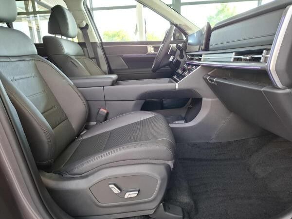 Hyundai Santa Fe HEV 1.6 T 4WD INTRO inkl. Winterräder