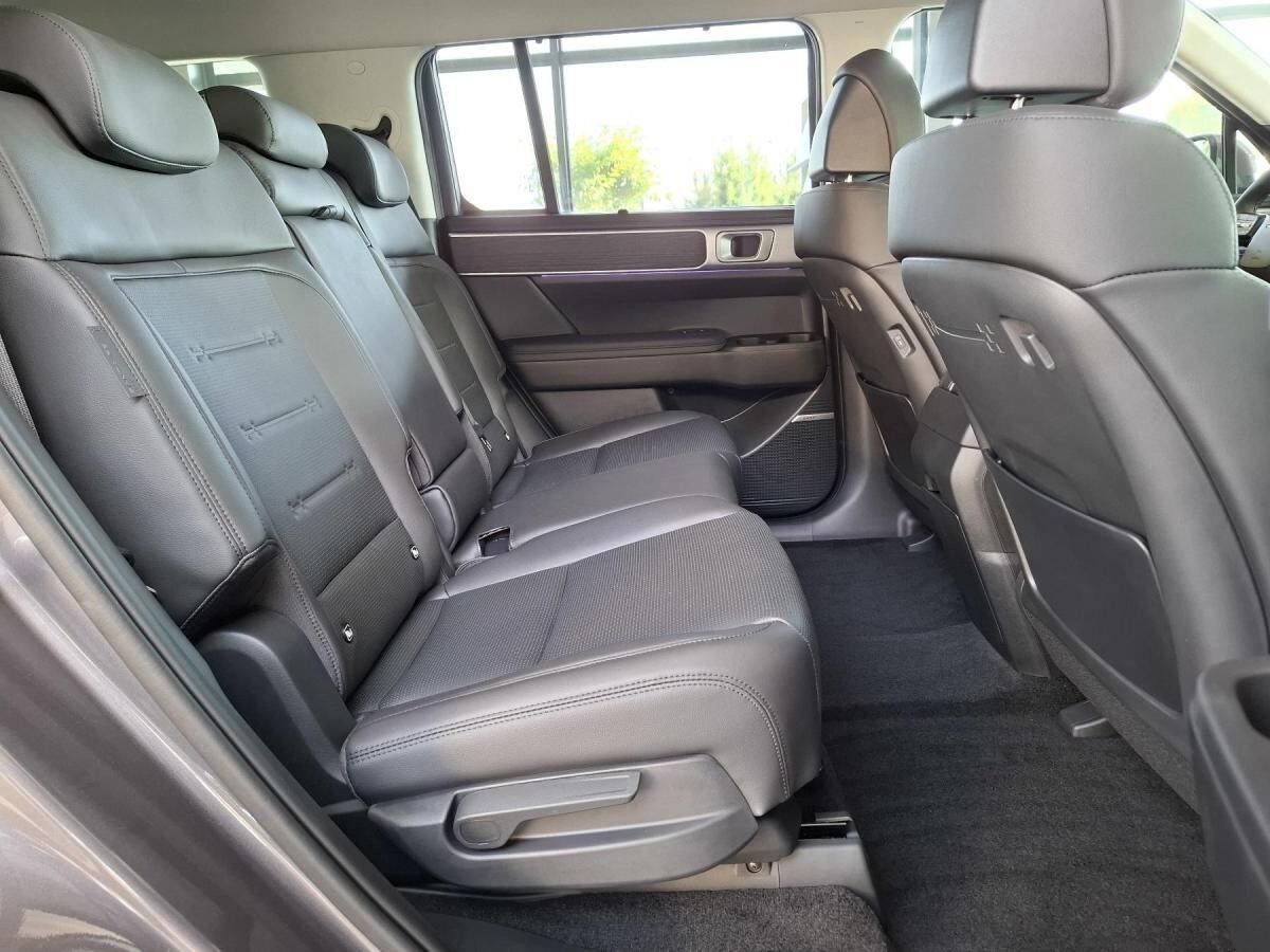 Hyundai SANTA FE HEV 1.6 T 4WD INTRO inkl. Winterräder