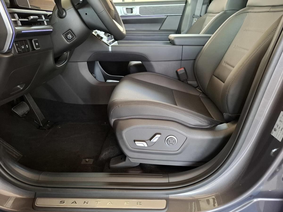 Hyundai SANTA FE HEV 1.6 T 4WD INTRO inkl. Winterräder