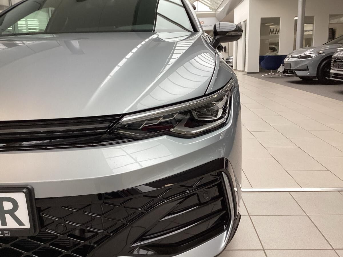 Volkswagen Golf Variant R-Line *SOFORT VERFÜGBAR!* 2,0 l TDI SCR 110 kW (150 PS) 7-Gang-Doppelkupplungsgetriebe DSG